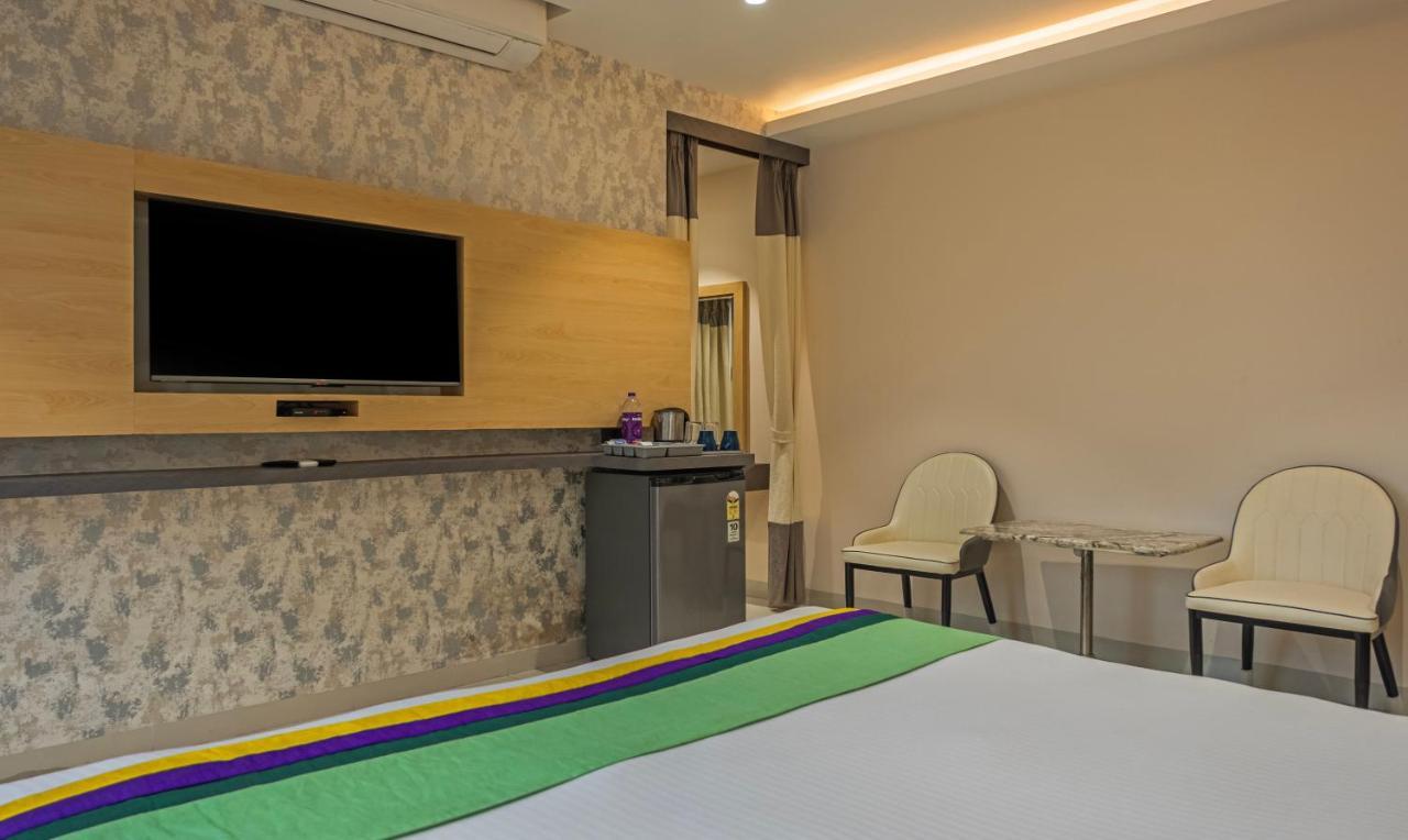 Treebo Su Casa Grand Hotel Visakhapatnam Ngoại thất bức ảnh